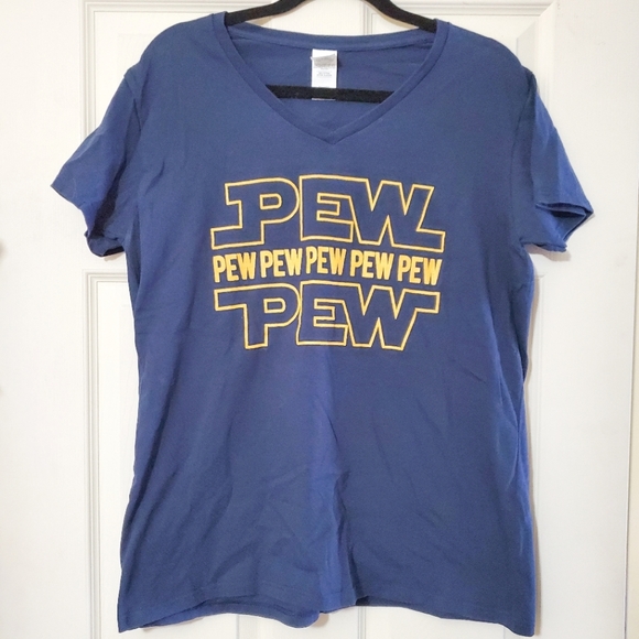 Gildan Tops - Star Wars V neck Ladies Tshirt